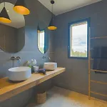 Дом отдыха House With Pool And Vineyards In Сен-Тропе