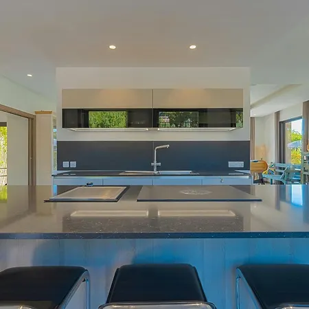 度假居 House With Pool And Vineyards In *